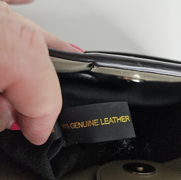 Rebecca Minkoff Jody Leather Feed Bag Crossbody Taupe - Picture 10 of 14